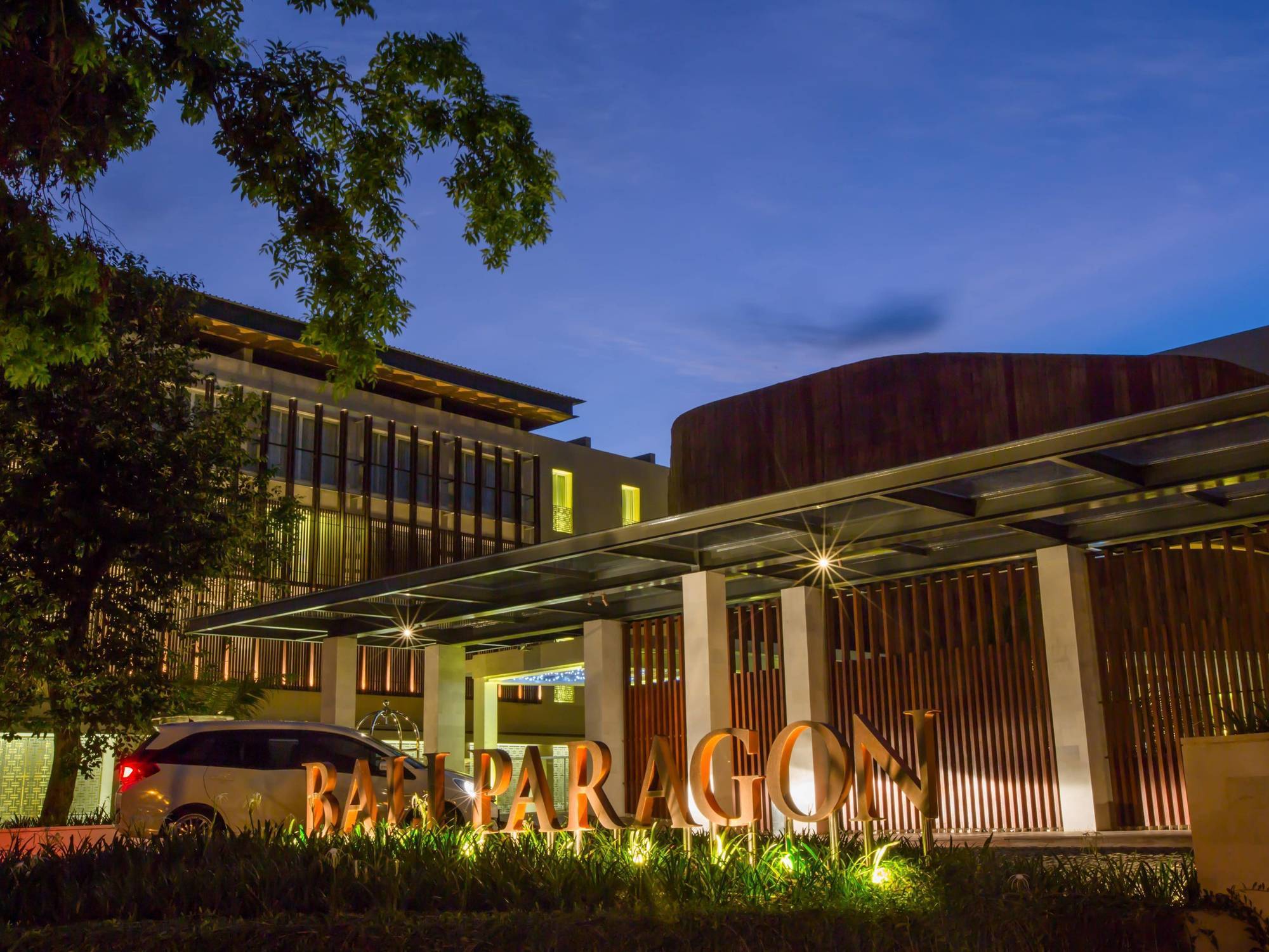 Bali Paragon Resort Hotel Jimbaran  Exterior photo